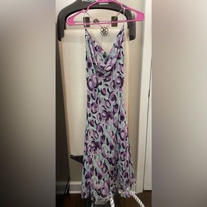 Beautiful dress! Size 4. Laundry by Shelli Segal